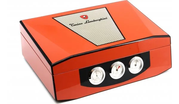 Tonino Lamborghini humidor V 780 40 cigara